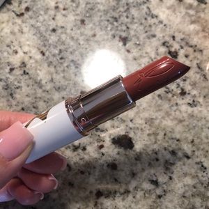 BNIB MAC BAD GAL RIRI